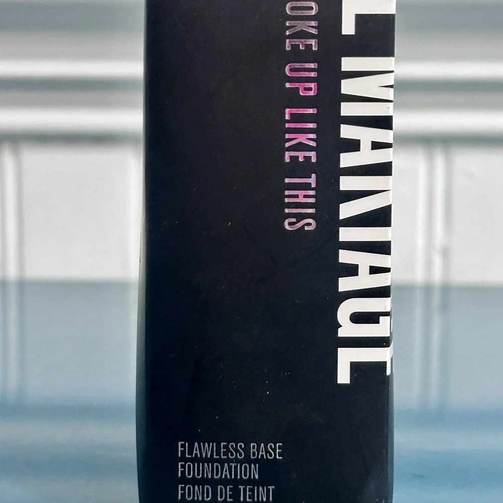**SOLD** IL MAKIAGE NY WOKE UP LIKE THIS FOUNDATION - SHADE 10 - NIB - Picture 6 of 8